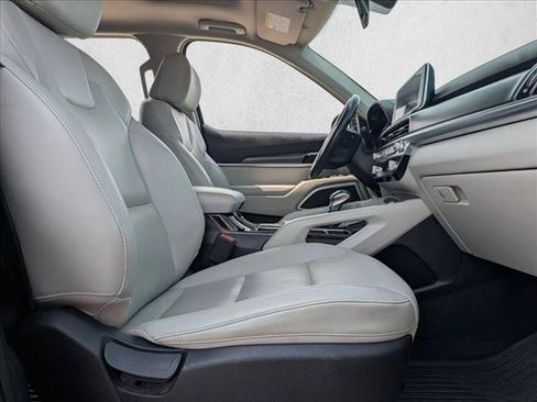 Used 2022 Kia Telluride S FWD image 15