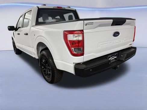 Used 2022 Ford F150 XL w/ Trailer Tow Package image 6