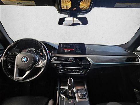Used 2017 BMW 540i image 21