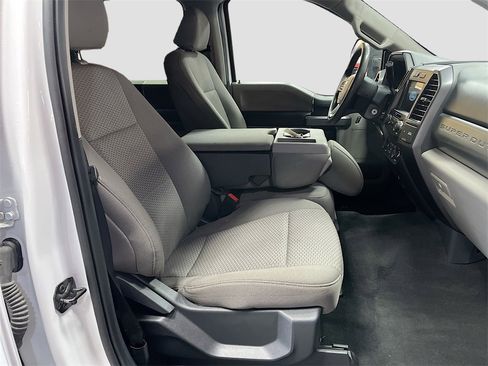 Used 2022 Ford F350 XLT image 25