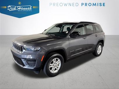Used 2023 Jeep Grand Cherokee Laredo w/ Luxury Tech Group I