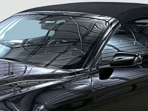 Used 2020 Ford Mustang Premium image 8