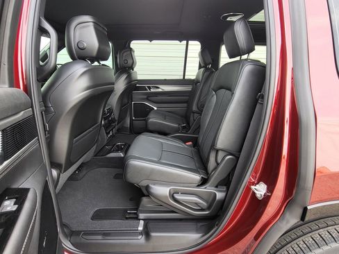New 2026 Jeep Grand Wagoneer Limited AWD/4WD image 28