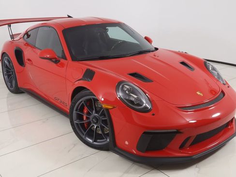 Used 2019 Porsche 911 GT3 RS image 25