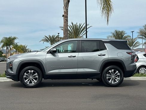 New 2026 Chevrolet Equinox LT w/ Safety and Technology Package FWD image 7