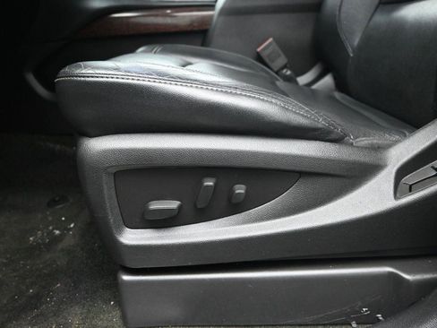 Used 2017 GMC Yukon XL SLT image 26