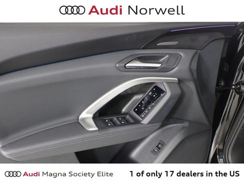Certified 2025 Audi Q5 Premium w/ Premium Plus AWD/4WD image 21