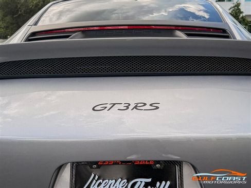 Used 2019 Porsche 911 GT3 RS w/ Weissach Package RWD image 53
