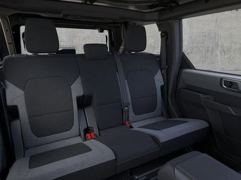 New 2025 Ford Bronco Base image 11