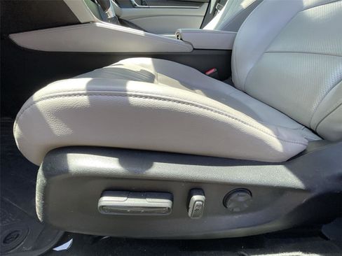 Used 2018 Honda Accord EX-L image 13