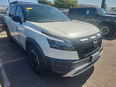 Used 2024 Nissan Pathfinder Rock Creek AWD/4WD image 1