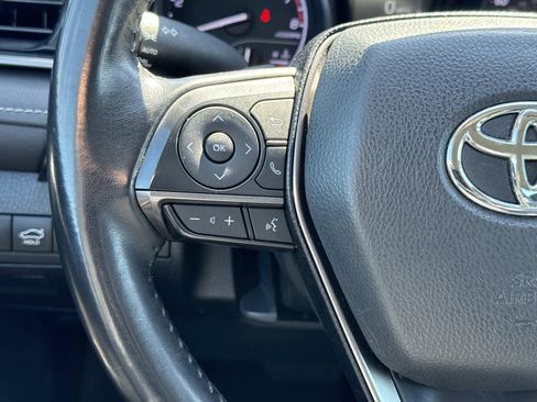 Used 2024 Toyota Camry SE image 15