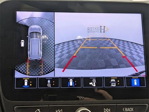 Used 2022 Chevrolet Equinox LT image 22