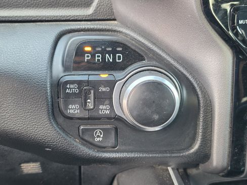 Used 2021 RAM 1500 Lone Star AWD/4WD image 23