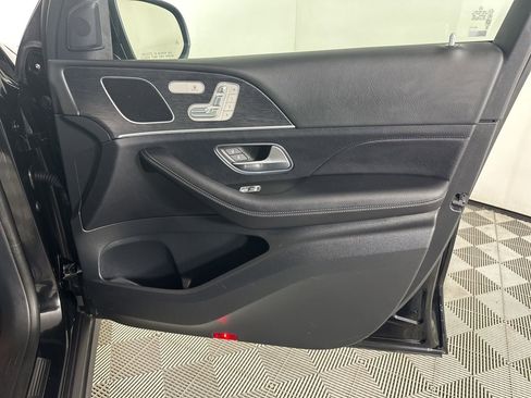Used 2025 Mercedes-Benz GLE 350 4MATIC image 34