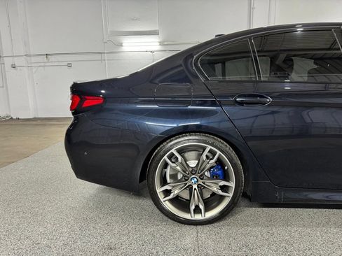 Used 2023 BMW M550i xDrive AWD/4WD image 6