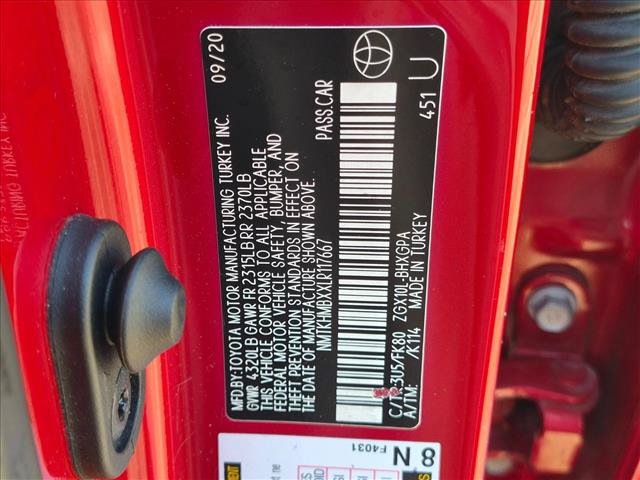 Used 2020 Toyota C-HR XLE FWD image 22