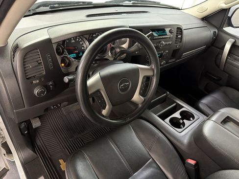 Used 2012 Chevrolet Silverado 1500 LT w/ All-Star Edition RWD image 4