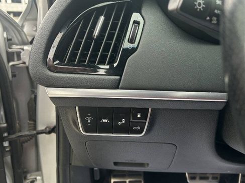 Used 2018 Kia Stinger GT2 image 22