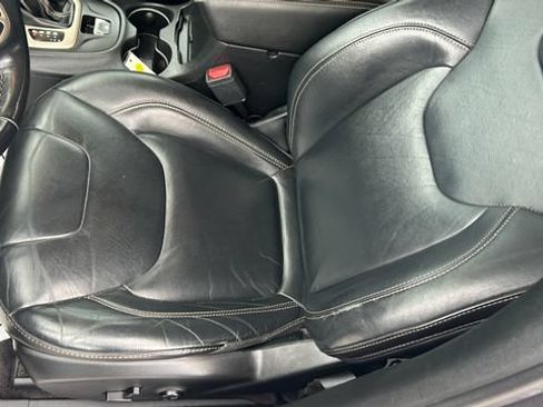 Used 2016 Jeep Cherokee Limited AWD/4WD image 16