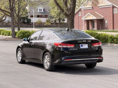Used 2018 Kia Optima LX FWD image 7