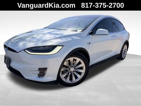 Used 2018 Tesla Model X 100D image 1