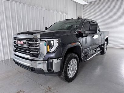 Used 2024 GMC Sierra 2500 SLE w/ SLE Convenience Package