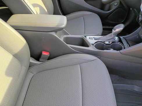 Used 2024 Buick Encore GX Preferred w/ Advanced Technology Package AWD/4WD image 18
