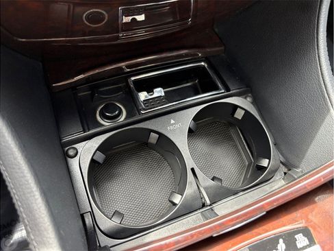 Used 2012 Mercedes-Benz CL 550 4MATIC image 34