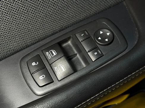 Used 2016 Dodge Challenger R/T RWD image 12