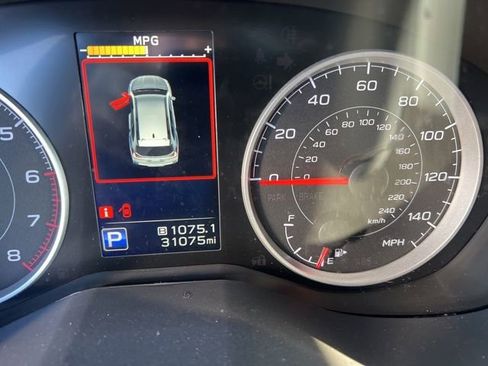 Used 2022 Subaru Ascent Onyx Edition image 12