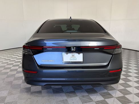 Used 2025 Honda Accord LX image 10