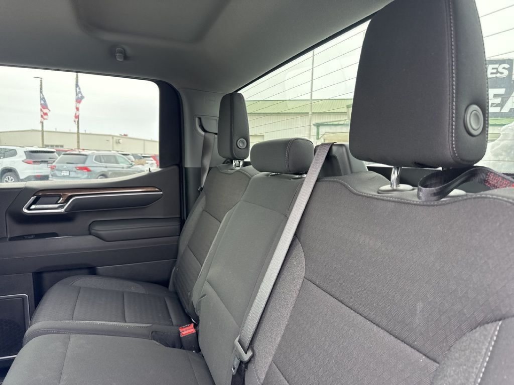 Used 2025 Chevrolet Silverado 1500 LT w/ Work Truck Package AWD/4WD image 28