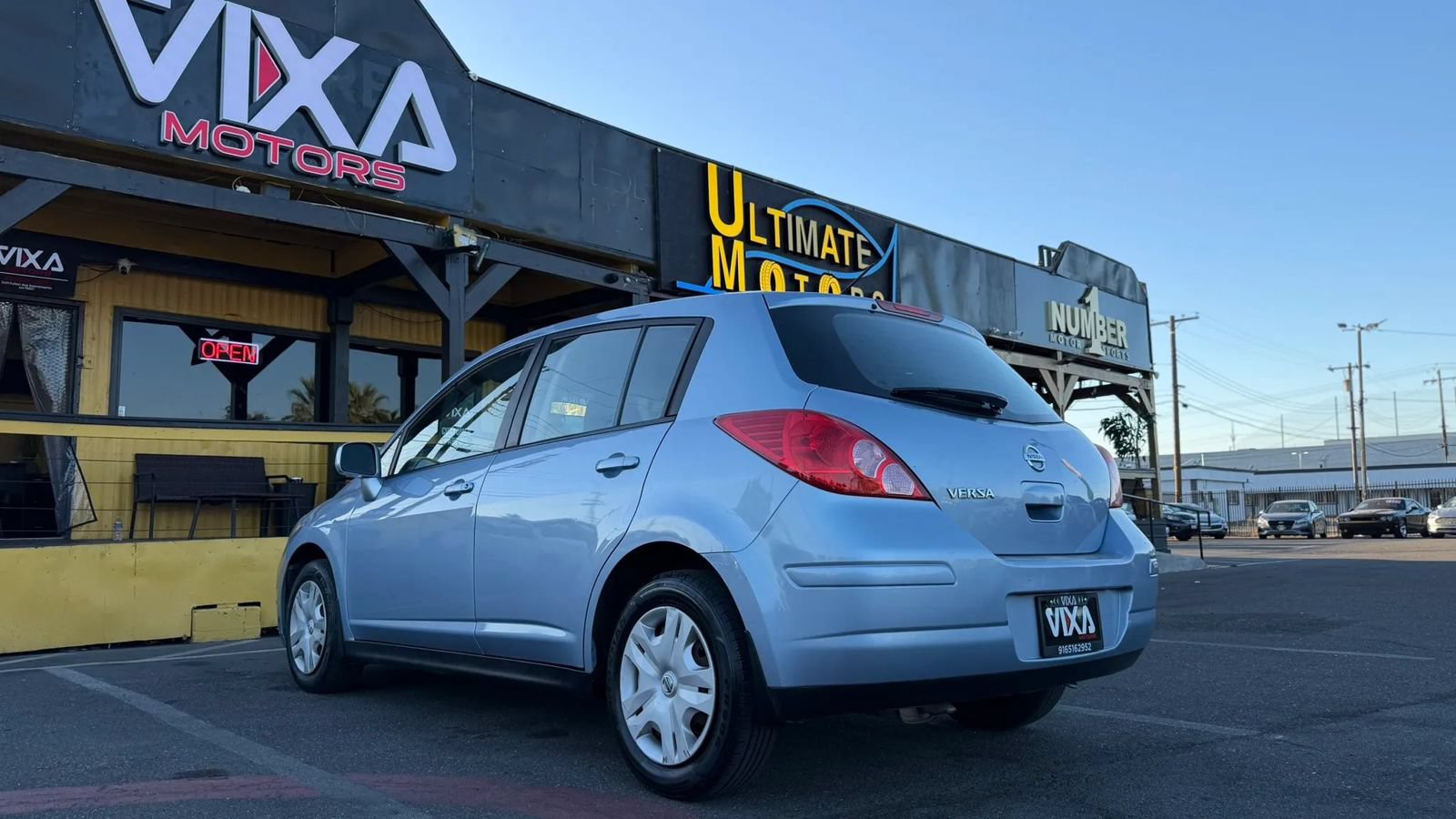 Used 2011 Nissan Versa 1.8 S w/ PWR Plus Pkg FWD image 7