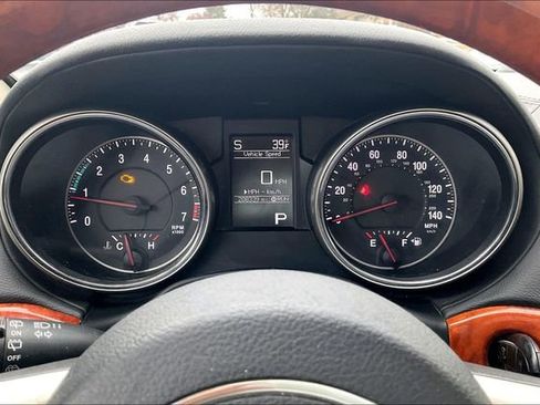 Used 2012 Jeep Grand Cherokee Overland w/ Mopar Chrome Edition Group image 20