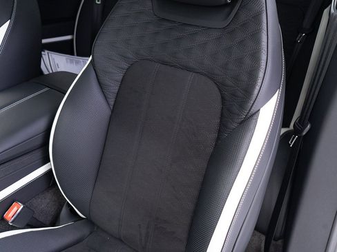 Used 2025 Bentley Continental GT Speed image 18