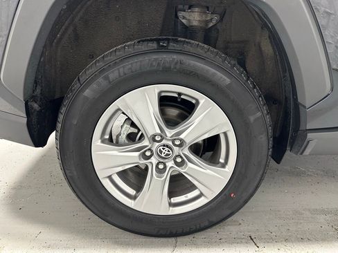 Used 2025 Toyota RAV4 XLE image 64