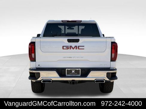 New 2026 GMC Sierra 1500 SLT AWD/4WD image 4