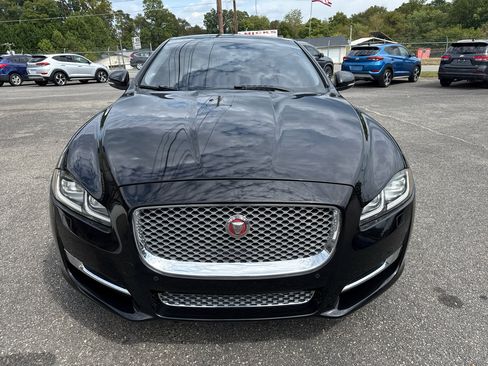 Used 2016 Jaguar XJ L Portfolio image 2