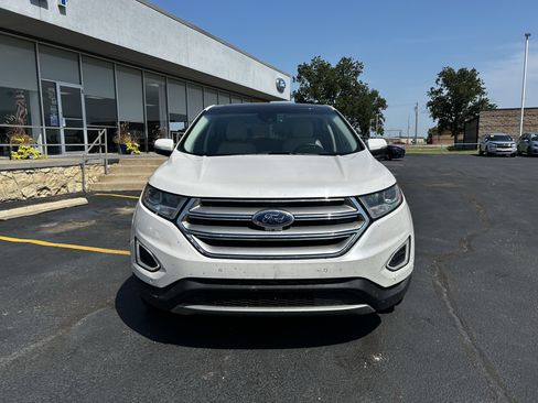 Used 2016 Ford Edge Titanium w/ Equipment Group 302A FWD image 5