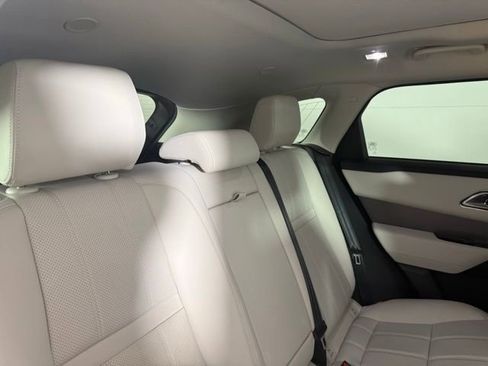 Used 2023 Land Rover Range Rover Velar S image 28