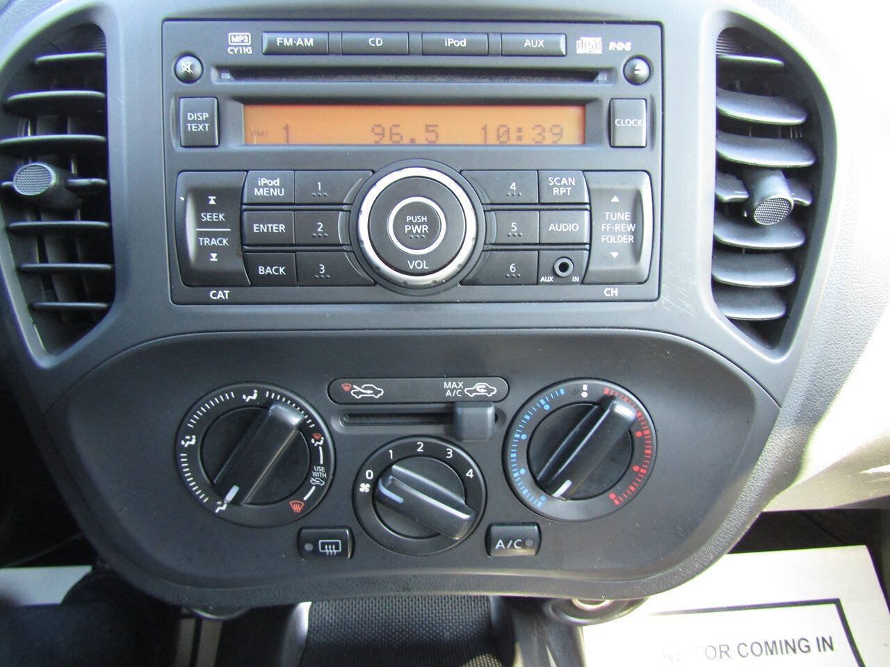 Used 2014 Nissan Juke S AWD/4WD image 13