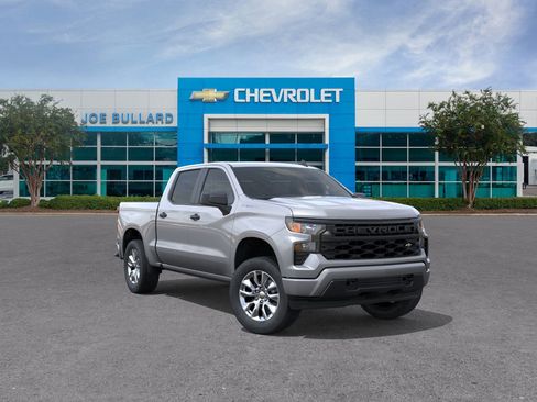 New 2026 Chevrolet Silverado 1500 Custom image 1