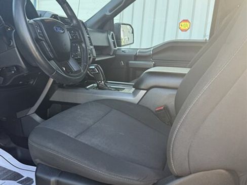 Used 2018 Ford F150 XLT w/ Equipment Group 302A Luxury AWD/4WD image 18