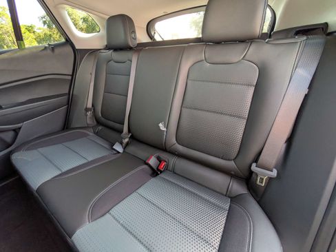 New 2026 Chevrolet Trax LT FWD image 7