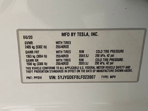 Used 2020 Tesla Model Y Performance image 18