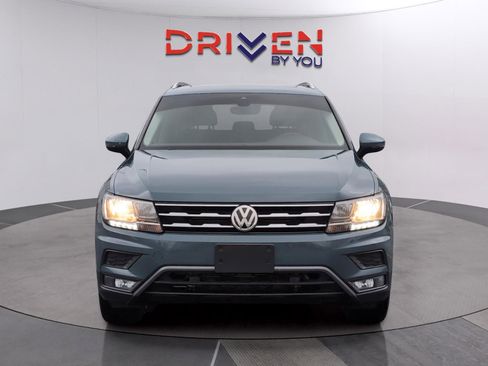 Used 2020 Volkswagen Tiguan SEL image 8