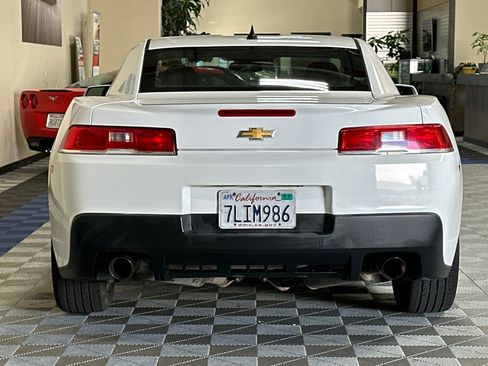 Used 2015 Chevrolet Camaro LS RWD image 5