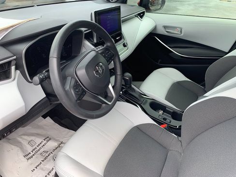 Used 2023 Toyota Corolla XSE FWD image 11