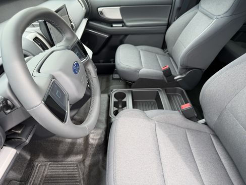 New 2026 Ford Expedition XL AWD/4WD image 10